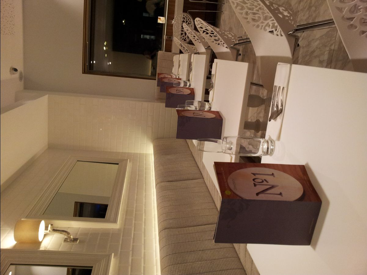 No1 Travel lounge01